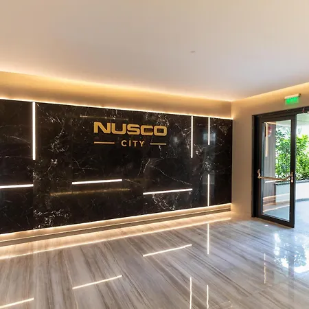 Daire Stylish 1br With Balcony In Vibrant Business Area