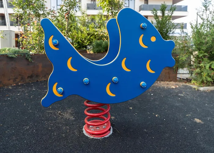 Apartament Stylish 1br With Balcony In Vibrant Business Area *