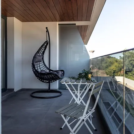 Stylish 1br With Balcony In Vibrant Business Area Bukareszt