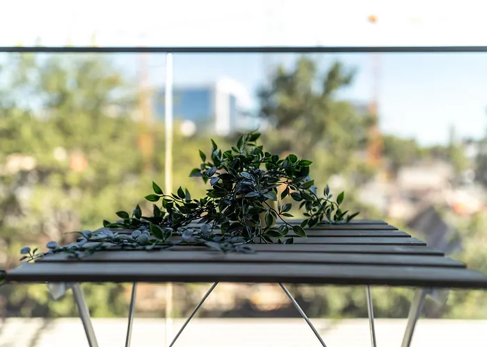 Διαμέρισμα Stylish 1br With Balcony In Vibrant Business Area Βουκουρέστι